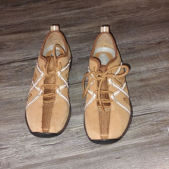 LIZ SPORT BY LIZ CLAIBORNE “Bizzy”  sneakers  shoes SIZE 6 - Picture 2 of 7